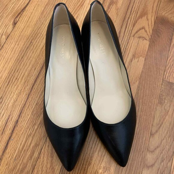Nine West Black Opened Shoes with Block Heel | Size 8 | Worn Only Once - Picture 1 of 4